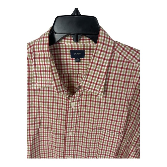 J. Crew Button Down Shirt Mens Size XL Red and Brown Plaid Casual / Work J648
L - Picture 4 of 8